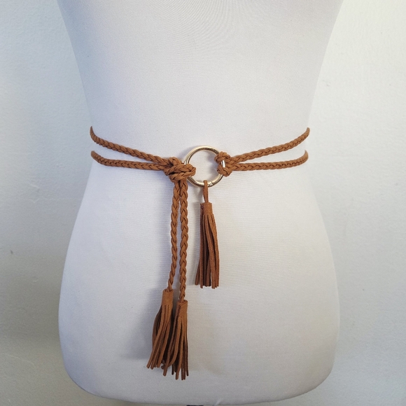 Braided brown belt with tassel decor - Picture 3 of 8